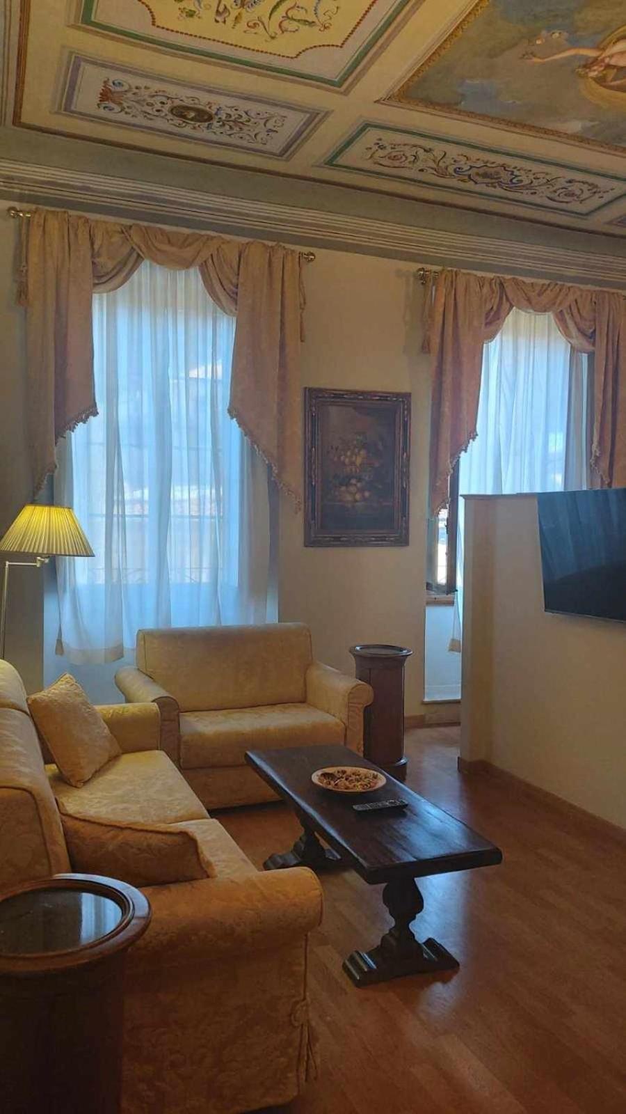 Tornabuoni La Petite Suite Florença Quarto foto